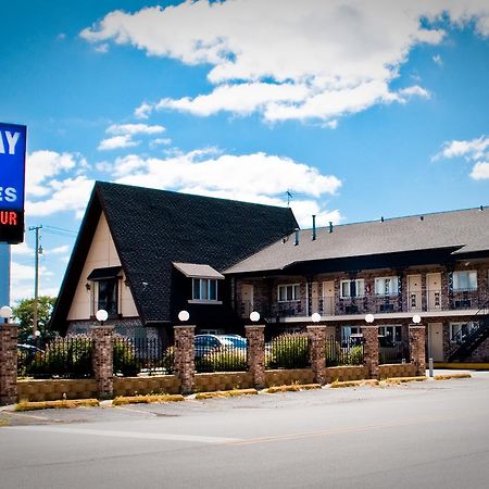 Midway Inn & Suites Oak Lawn Exteriér fotografie
